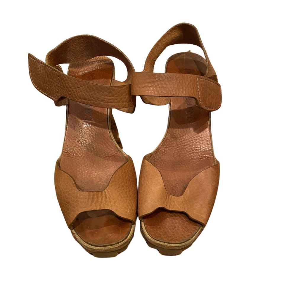 Pedro Garcia Fama Platform Wedge Sandal, tan